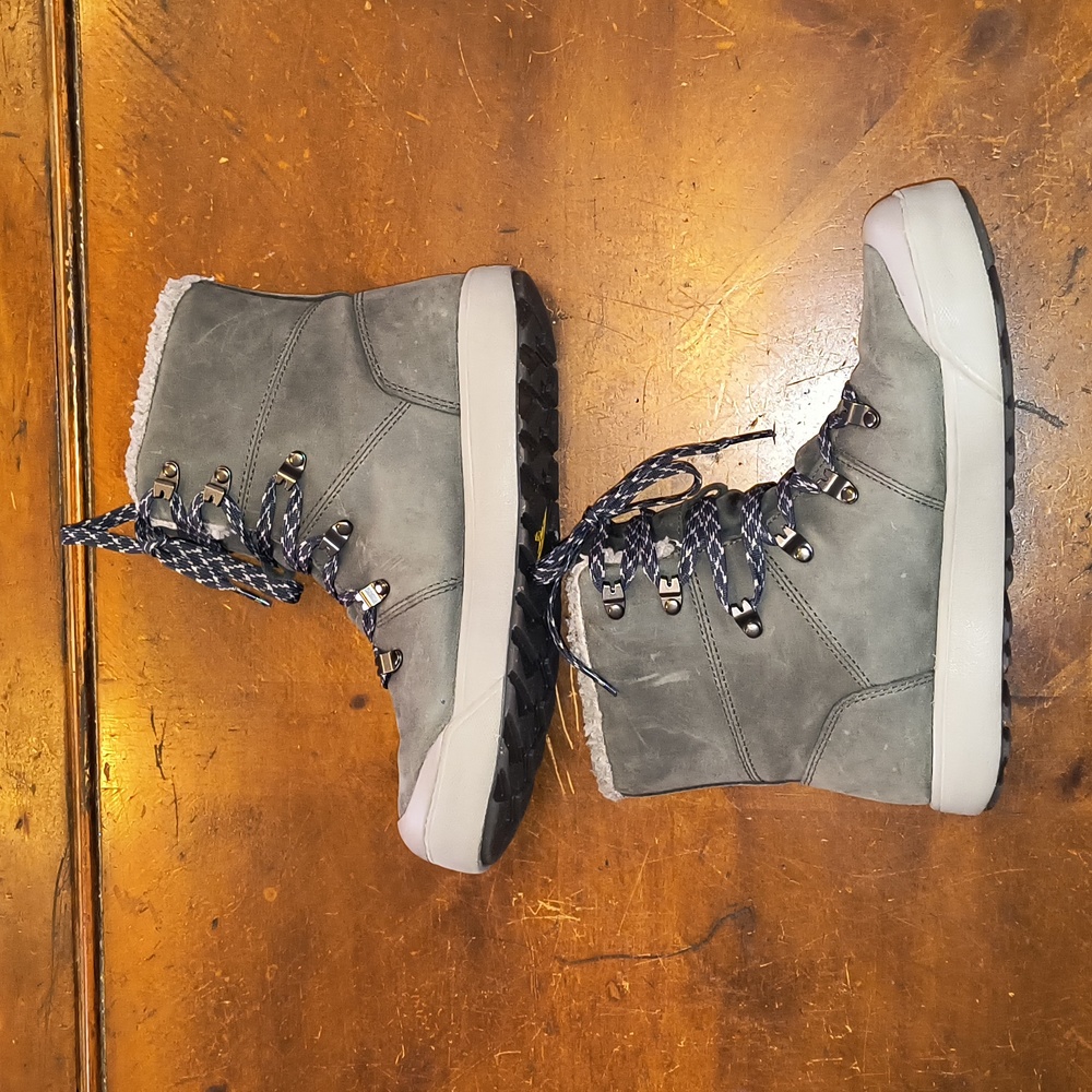 KEEN Waterproof Hiker Boots Elena Pewter/Drizzle - size 8 - Picture 5 of 13